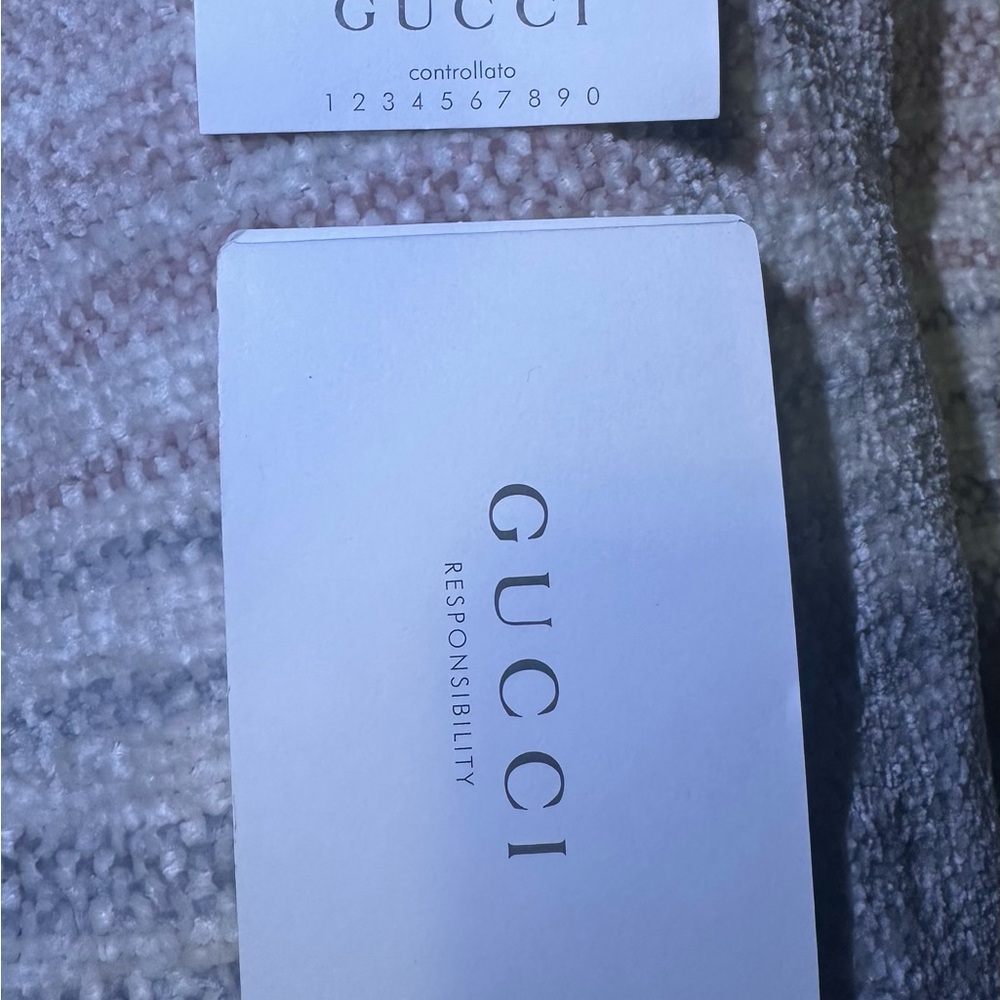 Gucci Tan and Brown Crossbody Bag with Red and Green Accent - Picture 11 of 15